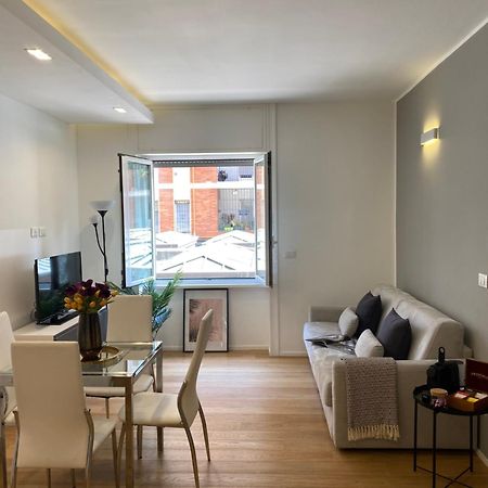 Gramsci 2 - Cozy Apartment Near Sempione Park! Milano Exteriör bild