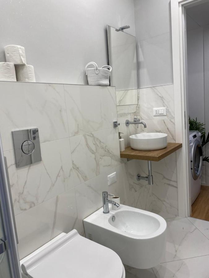 Gramsci 2 - Cozy Apartment Near Sempione Park! Milano Exteriör bild
